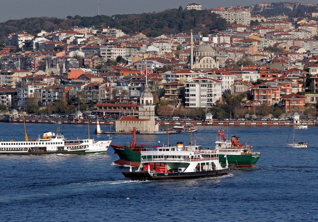 Istanbul Maiden S Tower in Uskudar, Istanbul