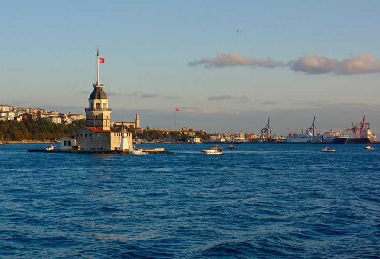 Kız Kulesi, Maiden's Tower in Uskudar, Istanbul