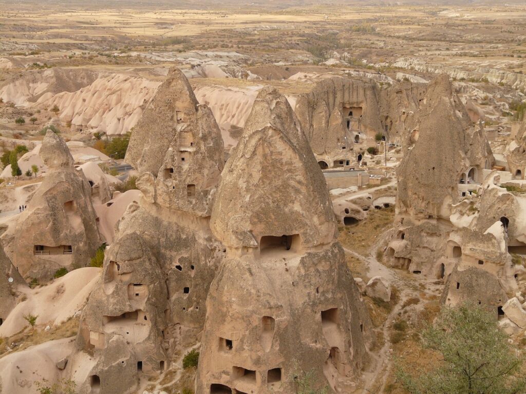 Renting an Apartment, Turkey